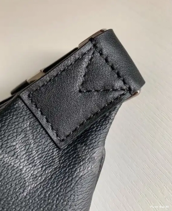 Firstbags ru DISCOVERY LOUIS BUMBAG VUITTON 0529